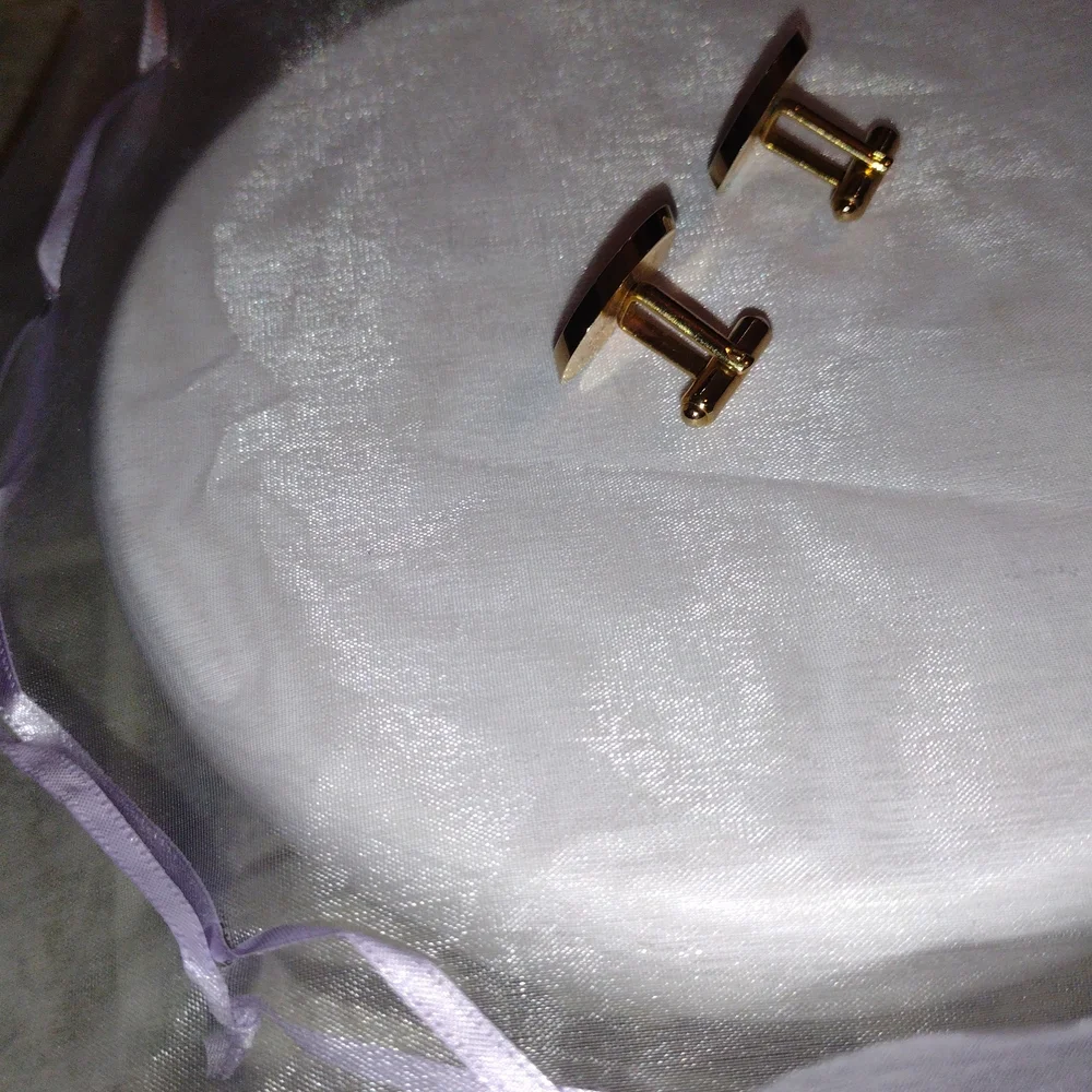 VINTAGE Gold Oval Cuff Links